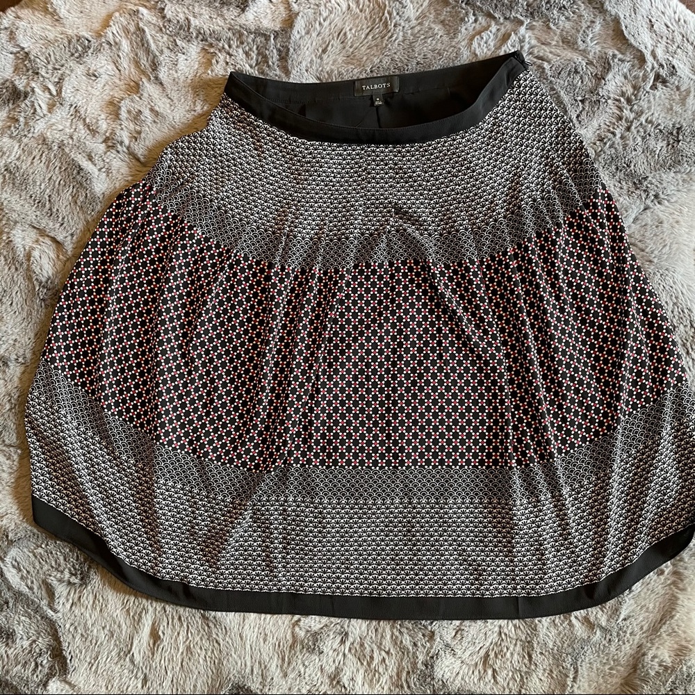 Talbots Red, Black and White Print Skirt Sz. 8
